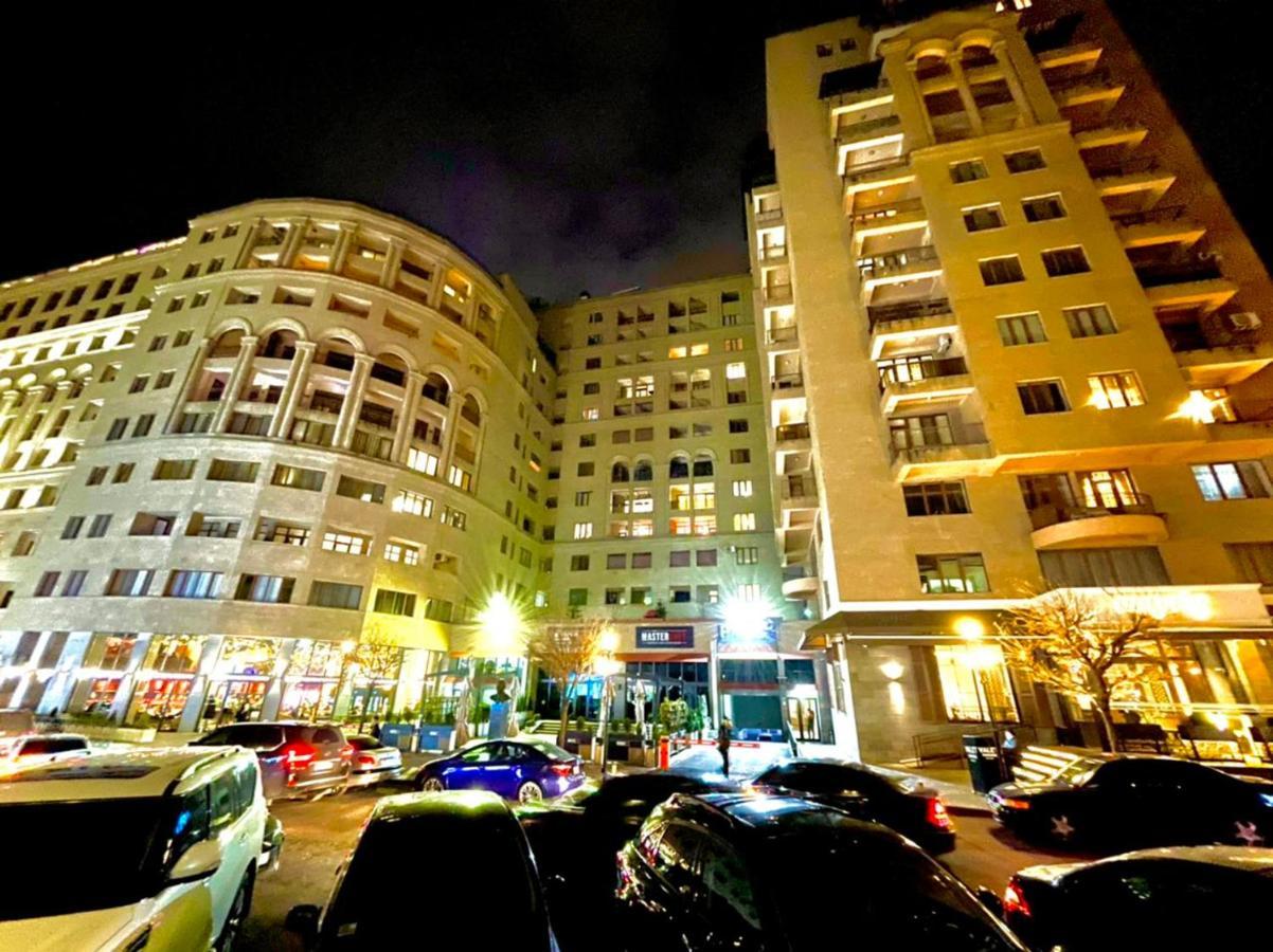 Armenak Apartment 5-Комнатная Erivan Dış mekan fotoğraf