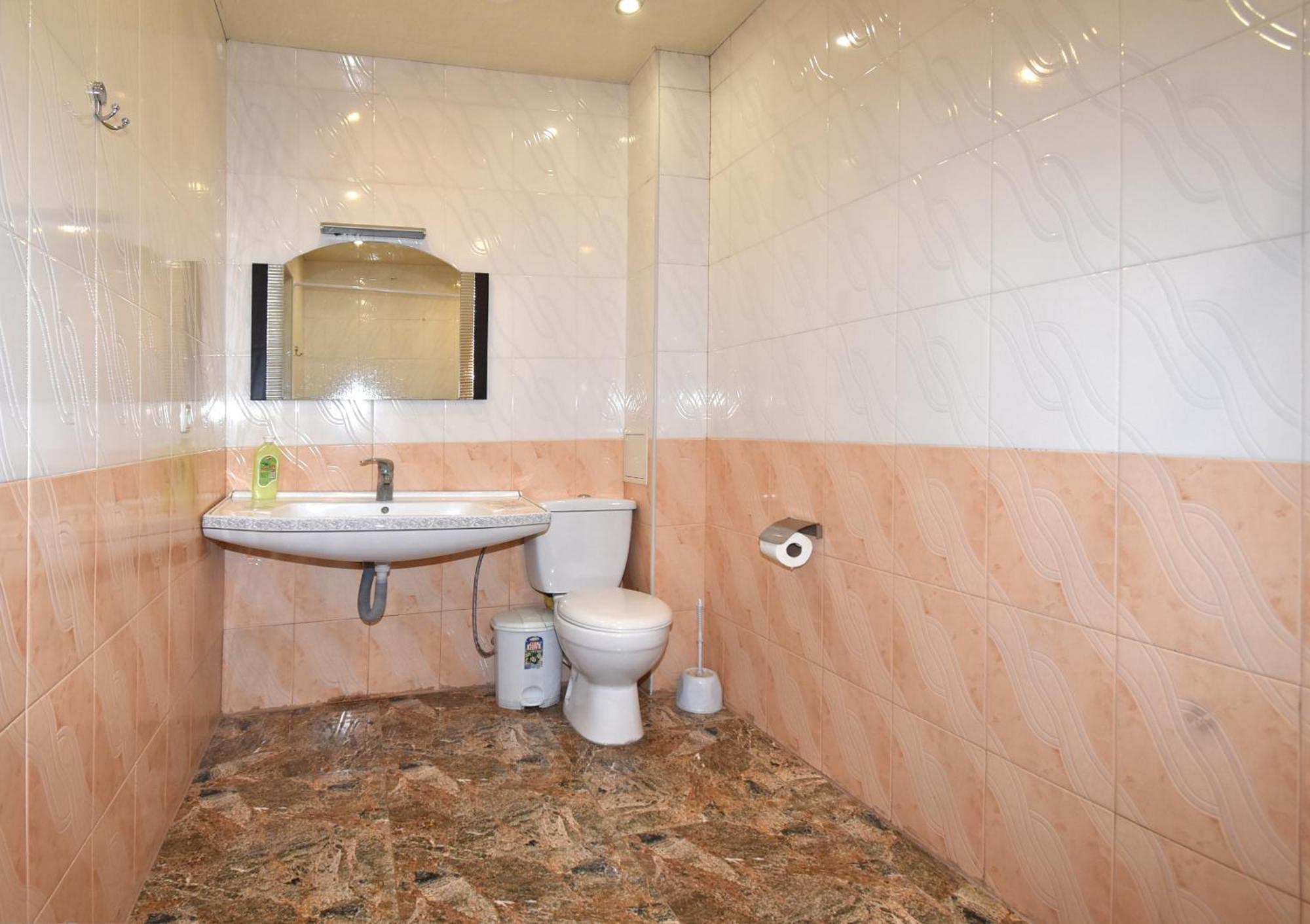 Armenak Apartment 5-Комнатная Erivan Dış mekan fotoğraf